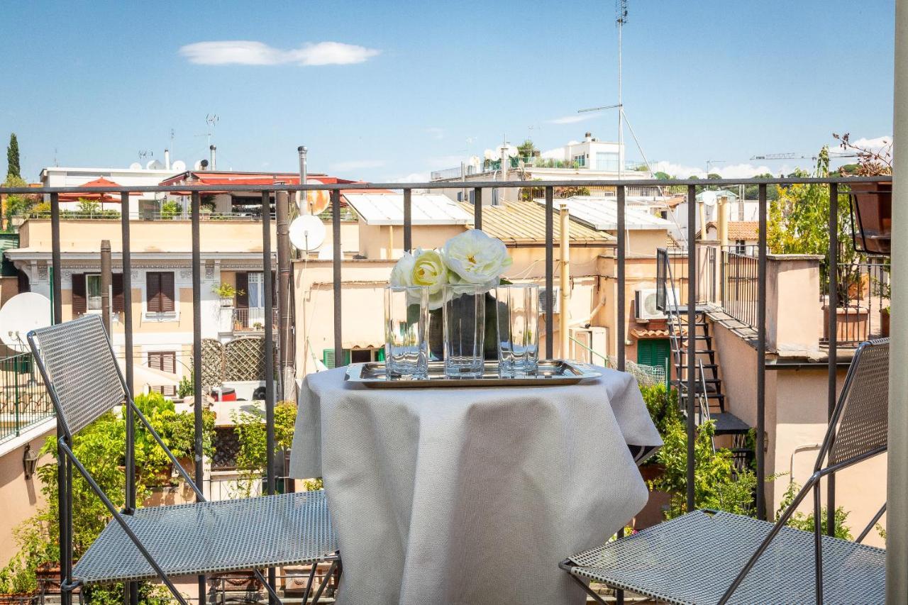 Lovely New Attic, Piazza Del Popolo! Rome Exterior photo